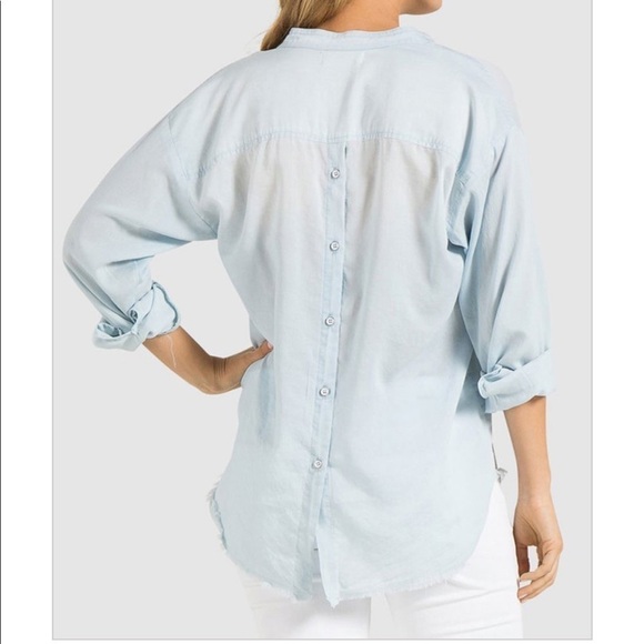 𝅺Bella Dahl button down button back long sleeve - Picture 1 of 3